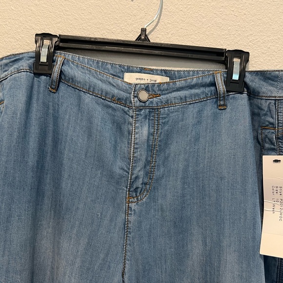 Medium Was Flat Front Hippie Jeans White Eyelet Embroidered Big Bell Bottoms 10 - Picture 6 of 8